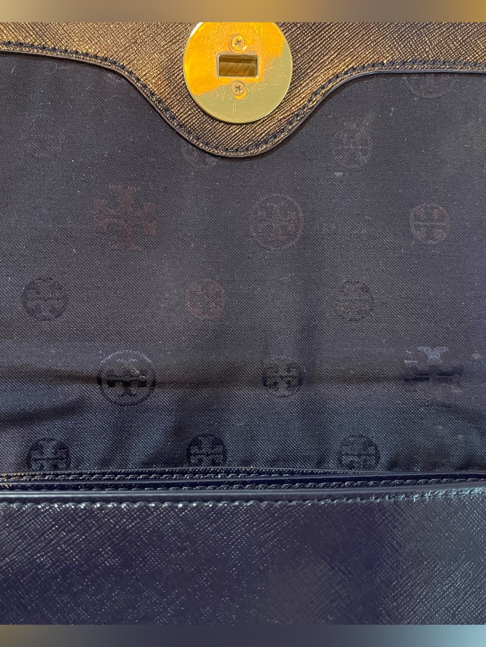 Tory Burch Navy Blue Leather Shoulder Purse/Clutch With Gold Chain - Picture 5 of 10